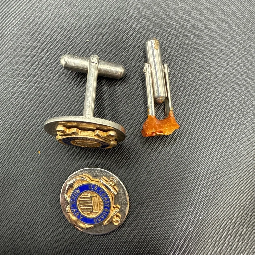 LOT-US Coast Guard Auxillary Lapel Pin Silver &‎ Gold Tone, cufflinks, tie tacks